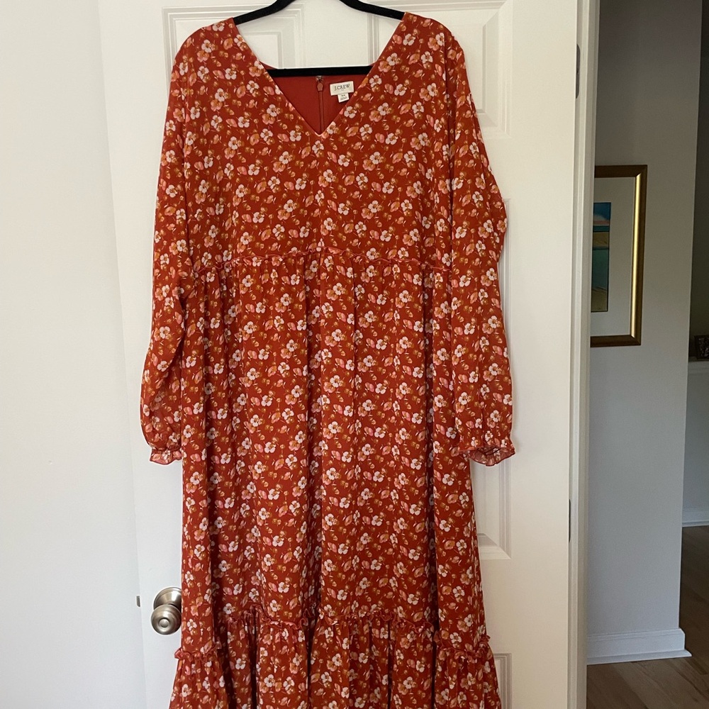 Floral V-Neck Dress in Red
